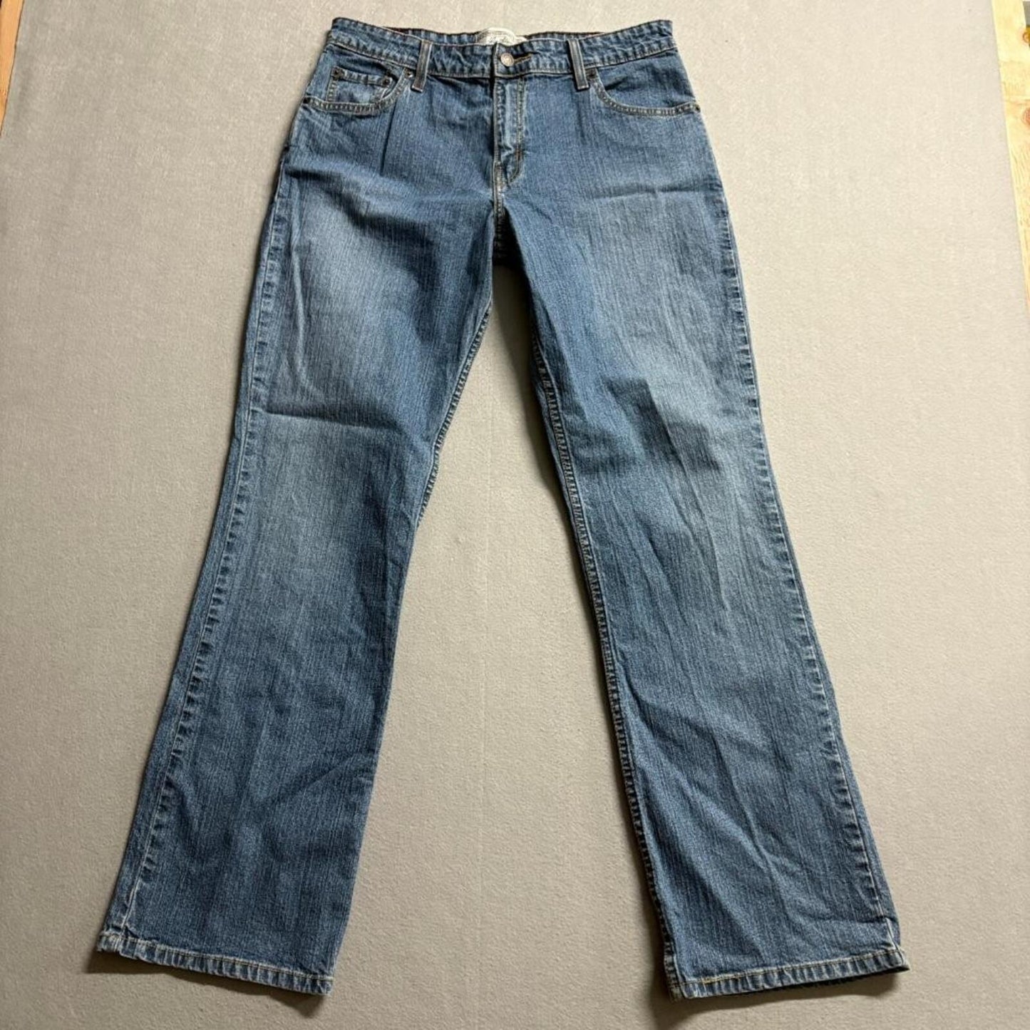 Signature by Levi Strauss Women's Bootcut Jeans Size 12 M Blue Denim Stretch