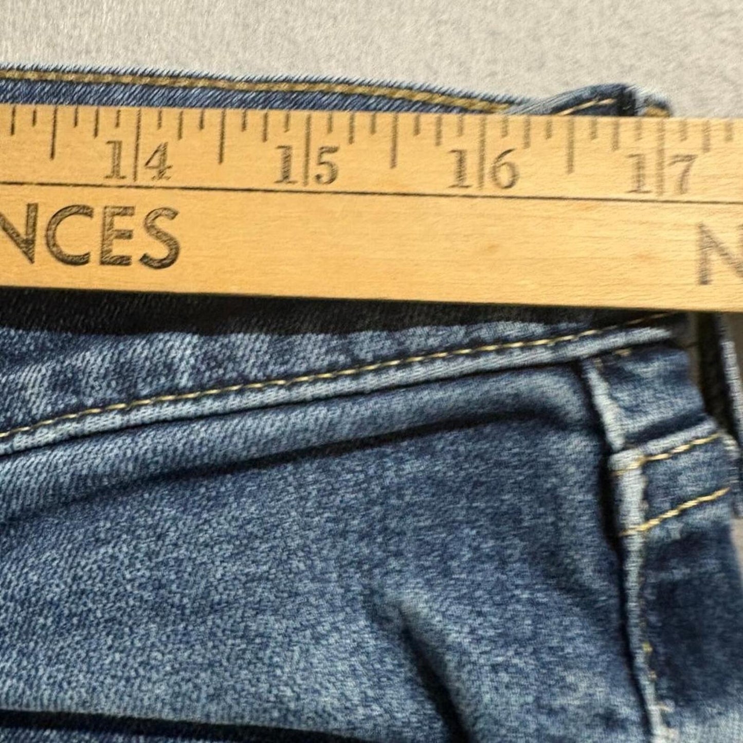 Hollister Epic Flex Slim Straight Jeans Mens 34x30 Medium Wash Stretch Denim