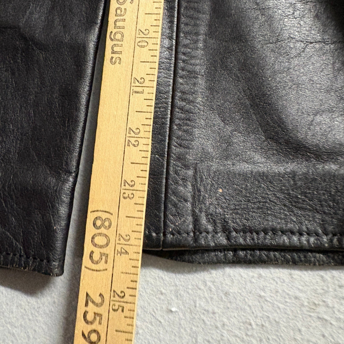 Vintage Black Genuine Leather Pants Womens 3/4 High Rise Straight Leg 90s