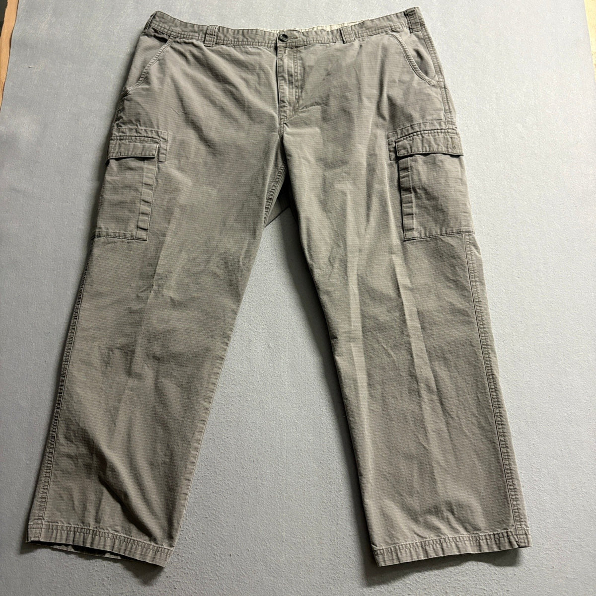 Cabelas Mens Cargo Pants 44x30 Gray Cotton Ripstop Classic Fit Outdoor Hiking