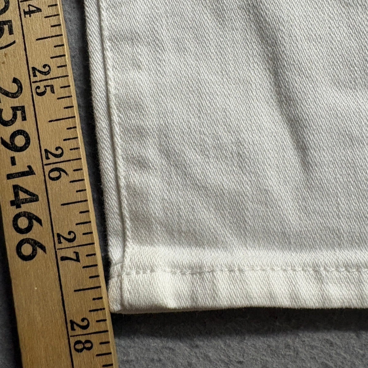 7 For All Mankind Josefina Boyfriend Jeans Womens Size 25 White Denim