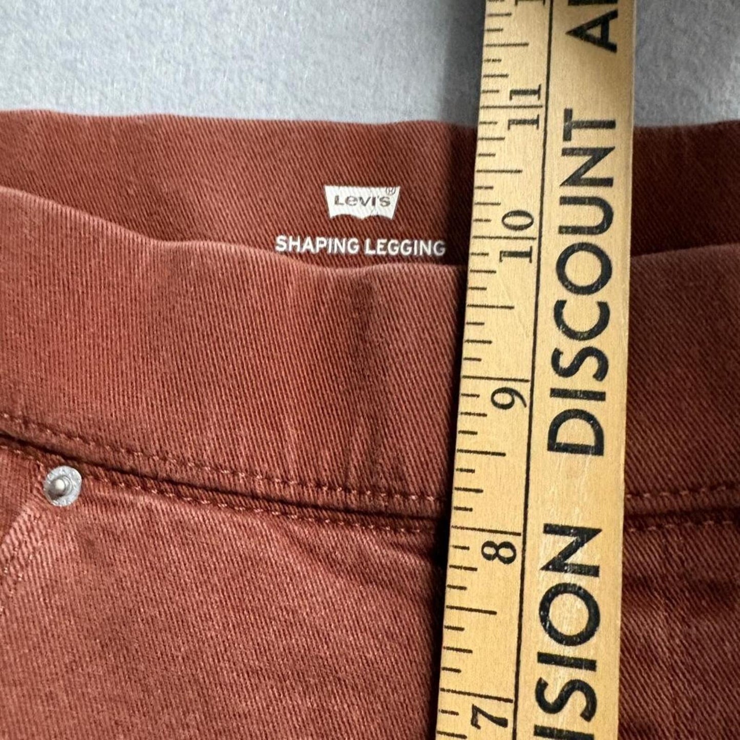 Levi's Shaping Legging Womens Size 28 Rust Brown Pull On Stretch Skinny Jeans