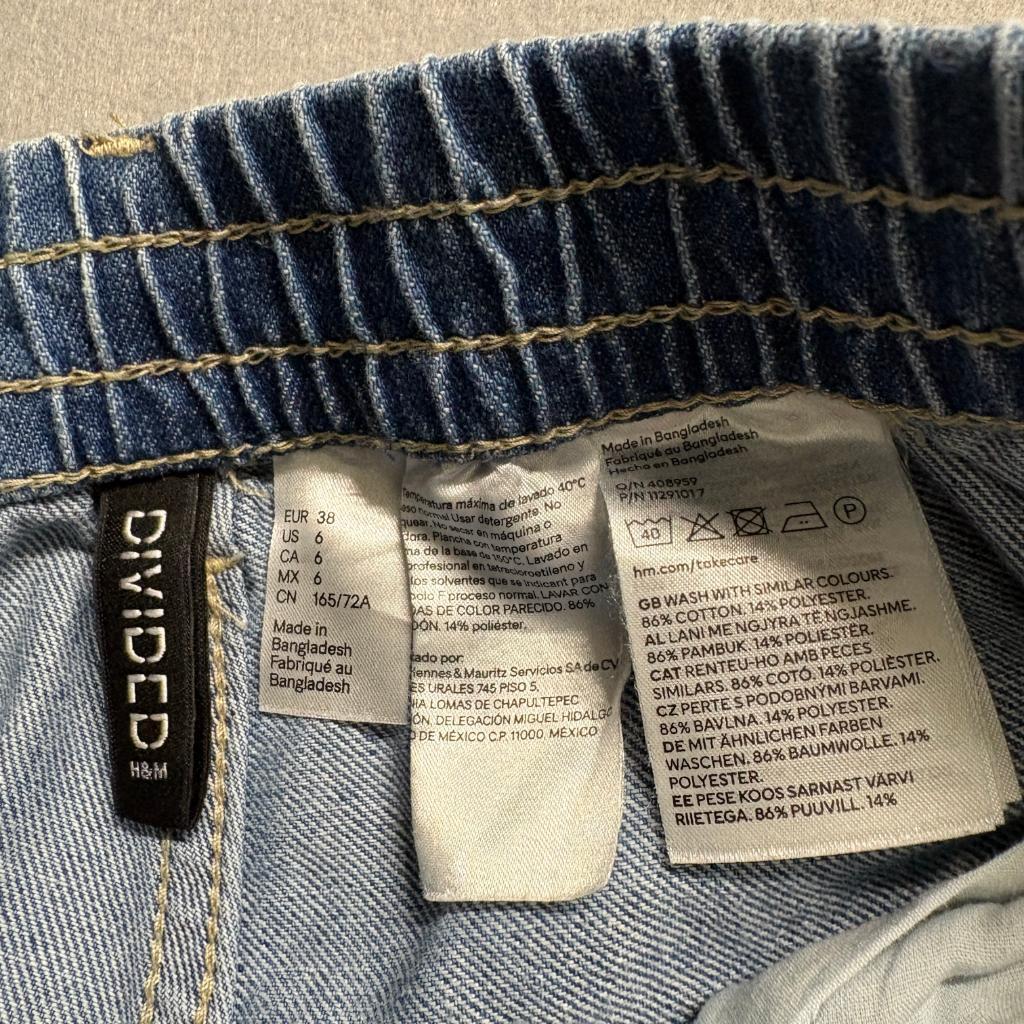 H&M Divided Women Blue Cargo Jeans Size 6 Elastic Waist Wide Leg Denim Pants
