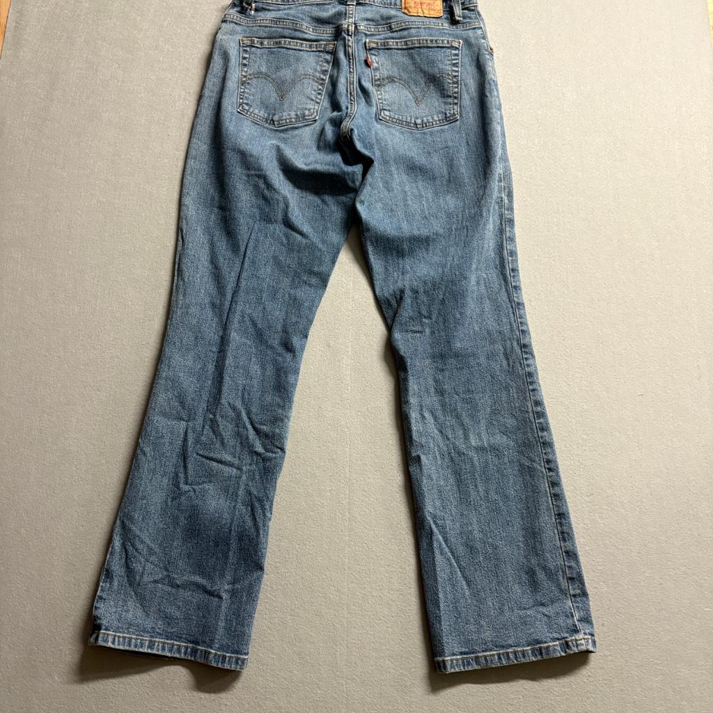 Levi's 550 Relaxed Bootcut Jeans Womens 10M Blue Denim Stretch Medium Wash