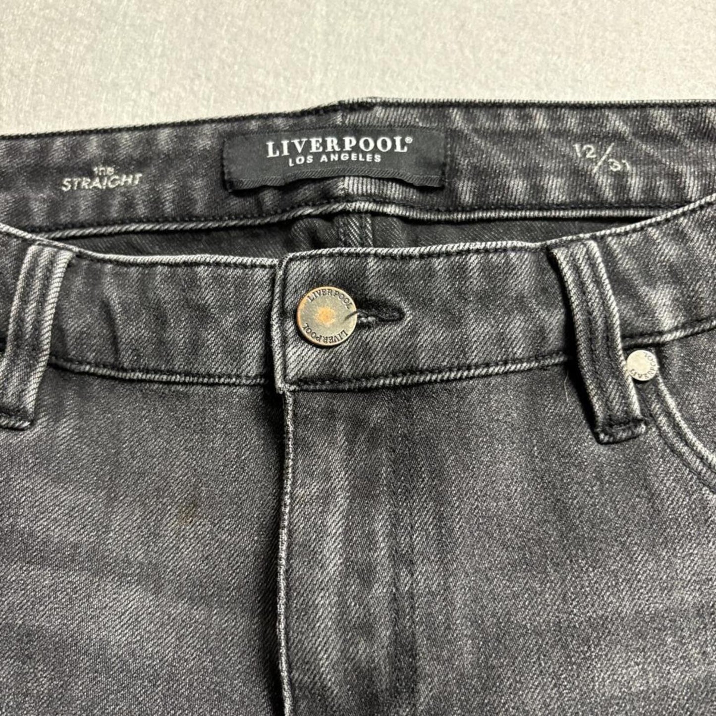 Liverpool Los Angeles The Straight Jeans Womens 12/31 Black Frayed Distressed