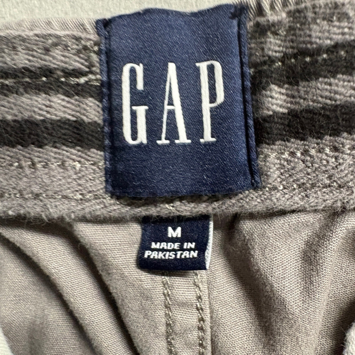 GAP Mens Jogger Pants Medium Gray Cotton Blend Stretch Elastic Waist Casual