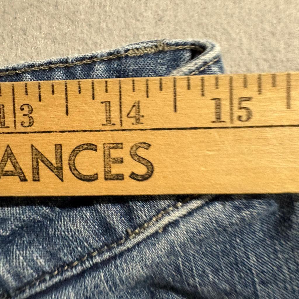 Lee Crop Jeans Womens 14M Blue Denim Embroidered Hem Mid Rise Capris Stretch