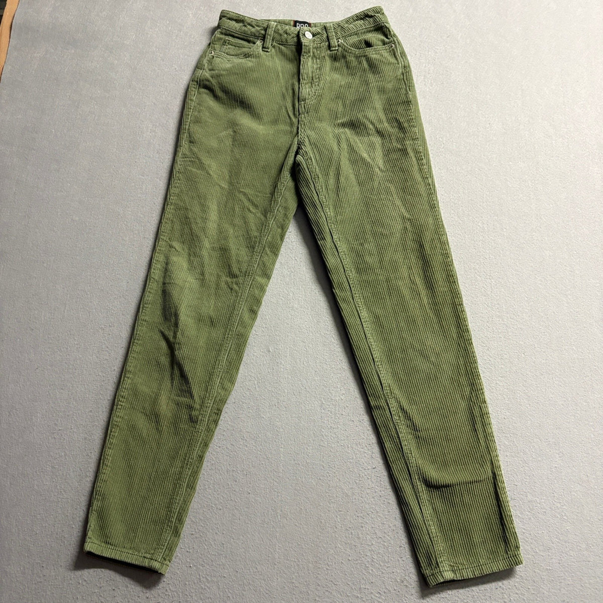 BDG Urban Outfitters Mom High Rise Corduroy Pants Womens Size 24 Green Cotton