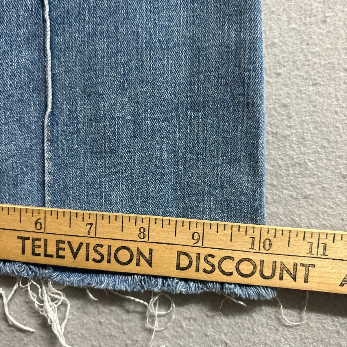 Express 70s Flare Jeans Womens Size S Reg Blue Denim Raw Hem Seam Front Mid Rise