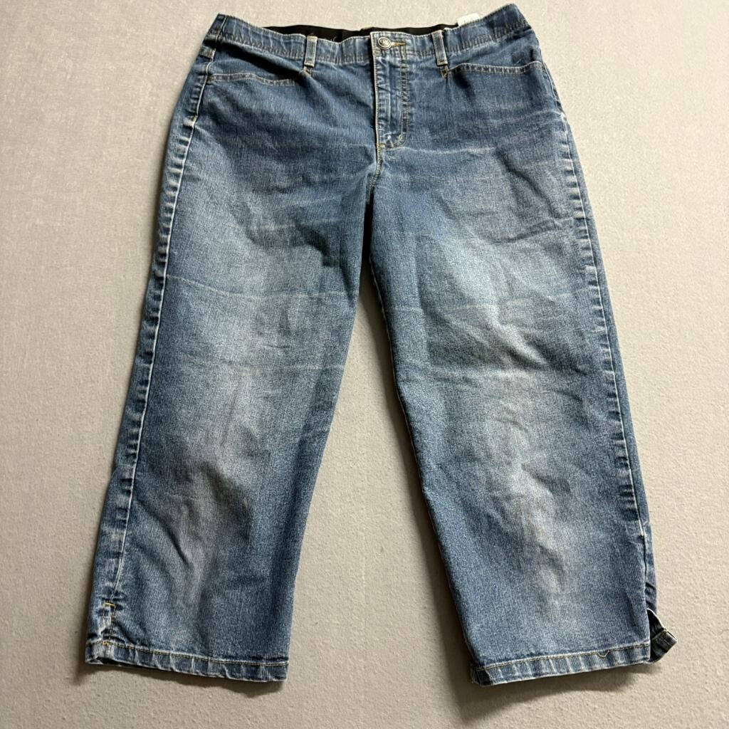 Gloria Vanderbilt Womens Capri Jeans Size 6 Blue Denim Stretch Cropped Pants