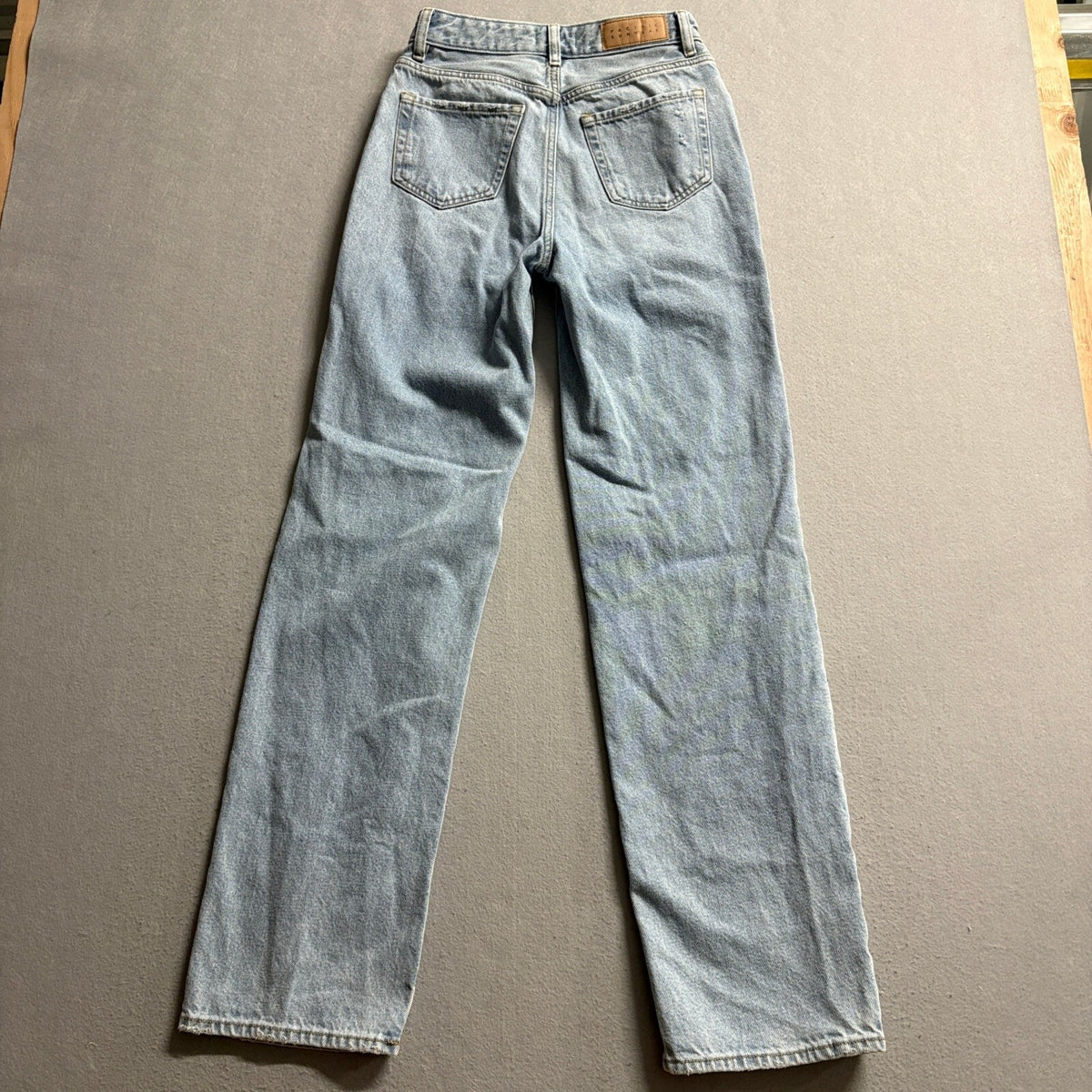 PacSun 90s Boyfriend Distressed Jeans Size 25 Light Wash Rigid Denim High Rise
