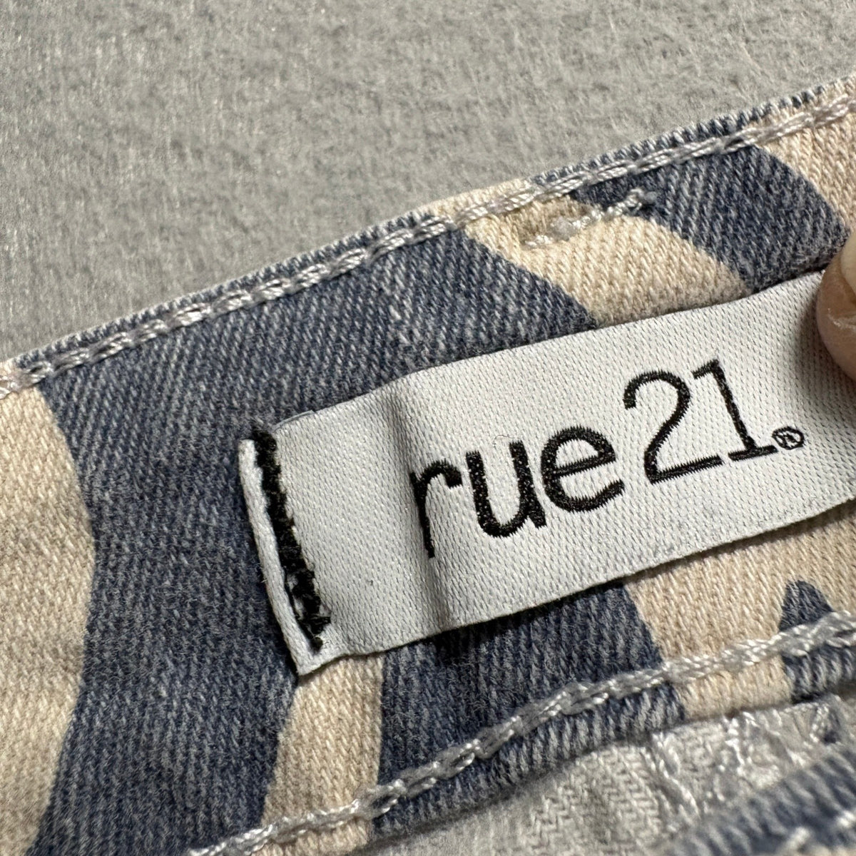 Rue21 Womens Swirl Print High Rise Wide Leg Jeans Size Large Blue Beige Y2K
