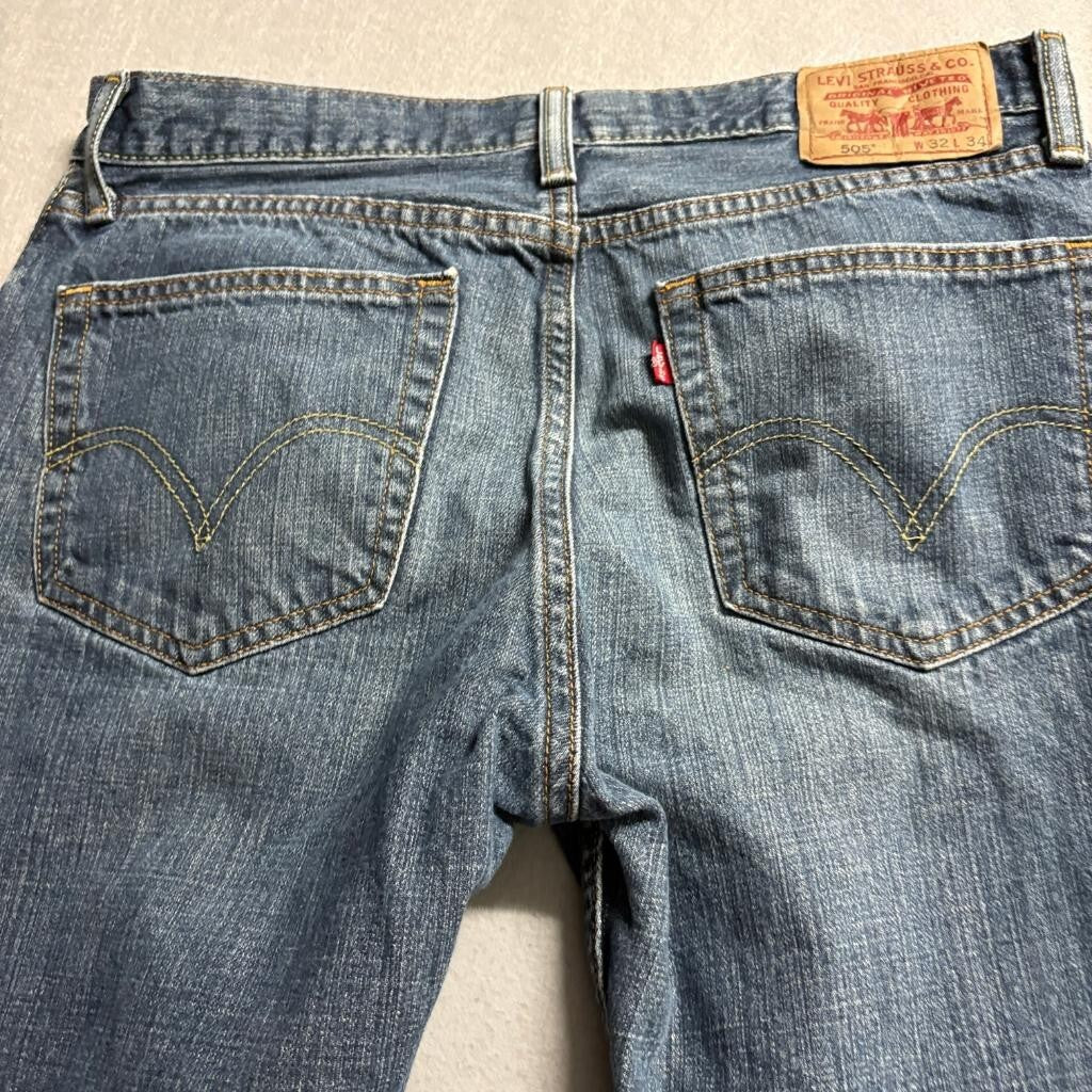 Levis 505 Straight Fit Jeans Mens 32x34 Blue 100% Cotton Denim Medium Wash