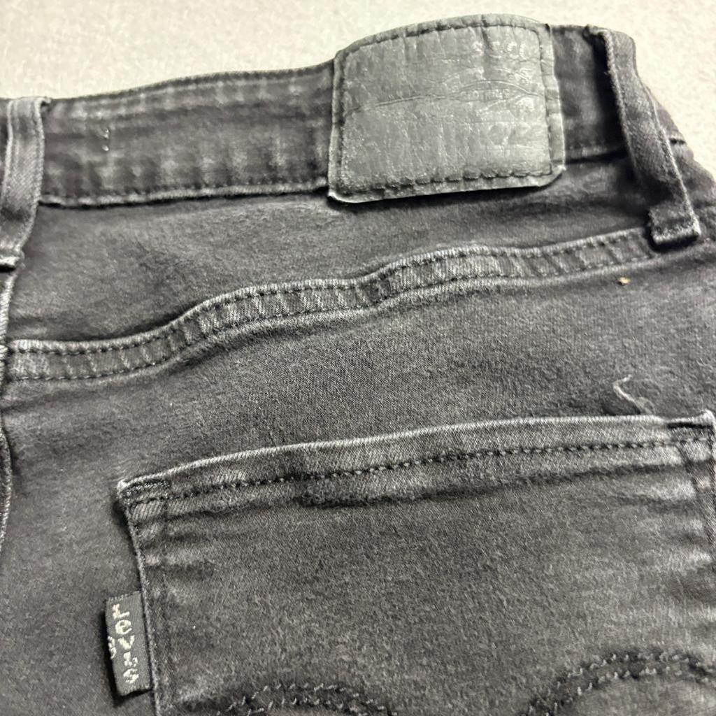 Levis 721 High Rise Skinny Jeans Womens Size 30 Black Denim Stretch Pants