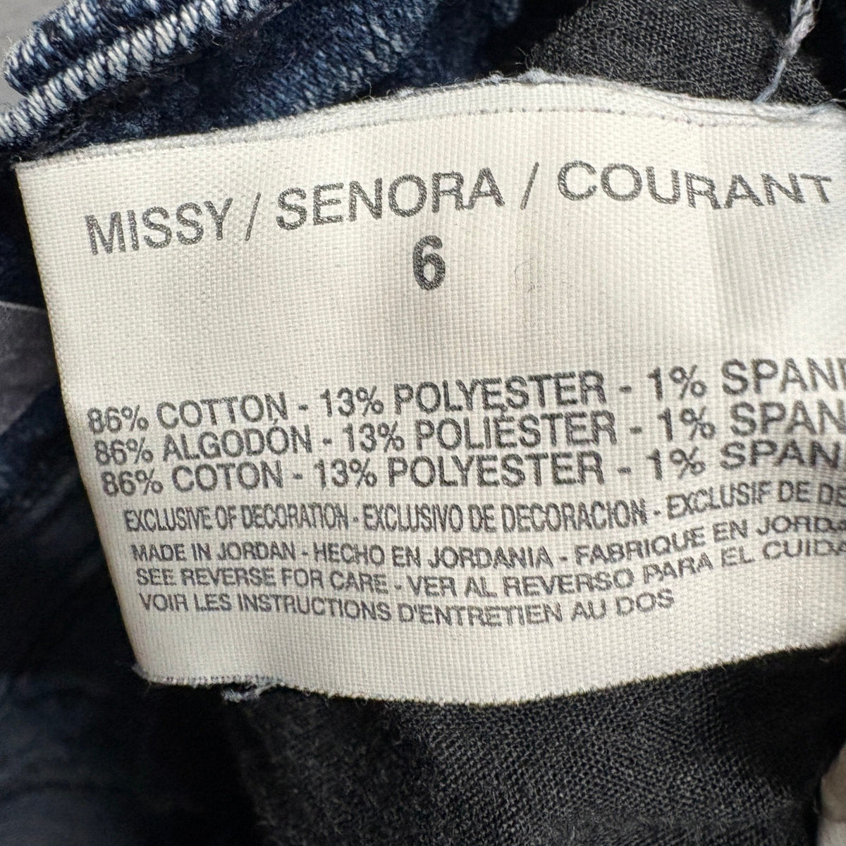 Gloria Vanderbilt Amanda Capri Jeans Womens Size 6 Blue Denim Cuffed Crop Pants