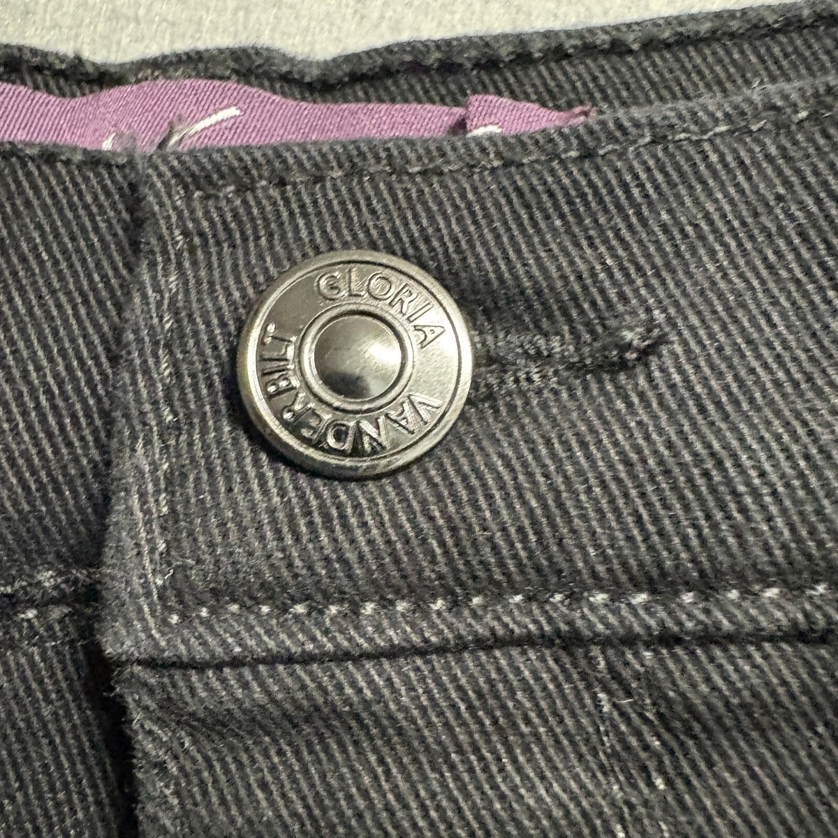 Gloria Vanderbilt Amanda Jeans Womens Size 12 Black Tapered Leg Classic Rise NWT