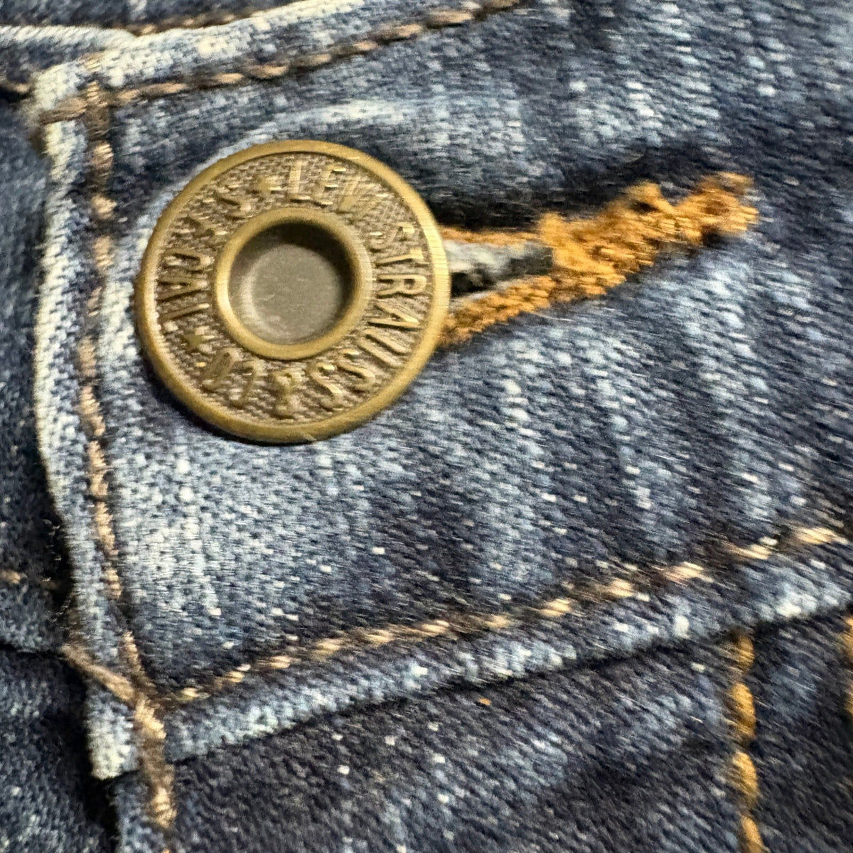 Levis 512 Perfectly Slimming Bootcut Jeans Womens 2P Short Blue Denim Stretch