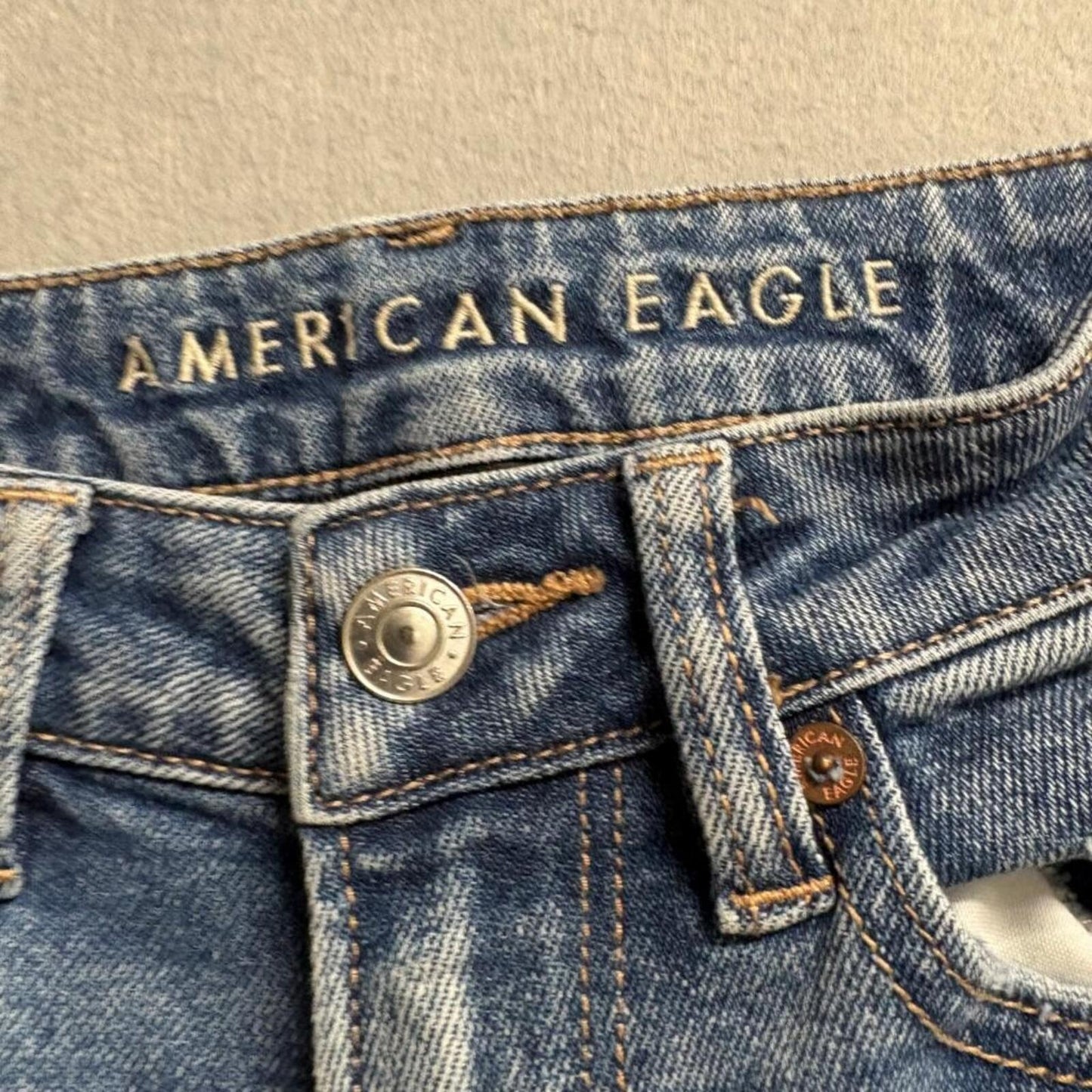 American Eagle Mom Straight Jeans Womens 000 Short Blue Distressed High Rise