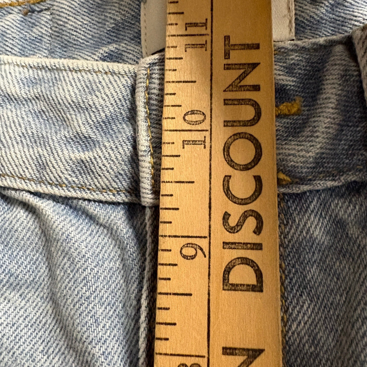 PacSun 90s Boyfriend Distressed Jeans Size 25 Light Wash Rigid Denim High Rise