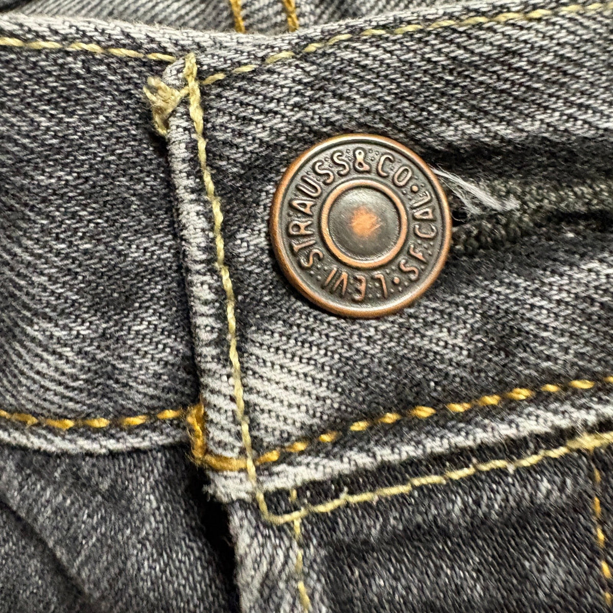 Levi's 501 Original Fit Jeans Mens 34x34 Grey Black Denim Button Fly Pants