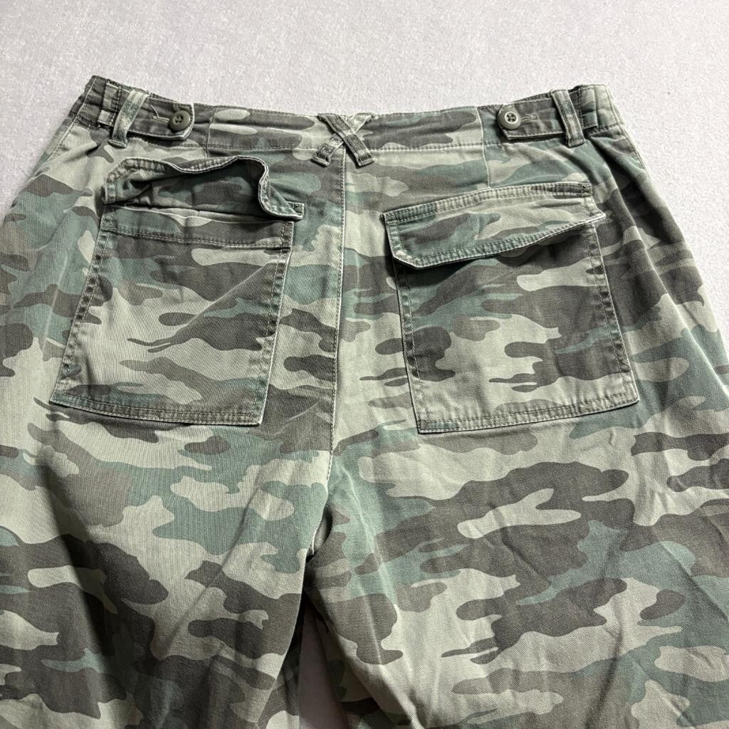 Universal Thread Camo Cargo Pants Womens 12 Green Camouflage Utility Wide Leg