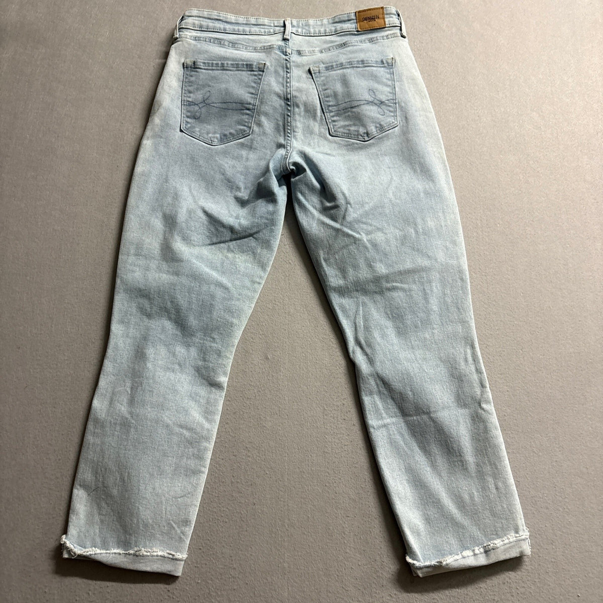 Denizen From Levis Womens Size 10 Mid Rise Boyfriend Jeans Distressed Light Wash