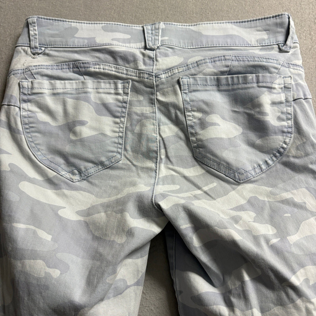 Democracy Absolution Camo Jeans Womens 4P Blue Gray Camouflage Stretch Crop