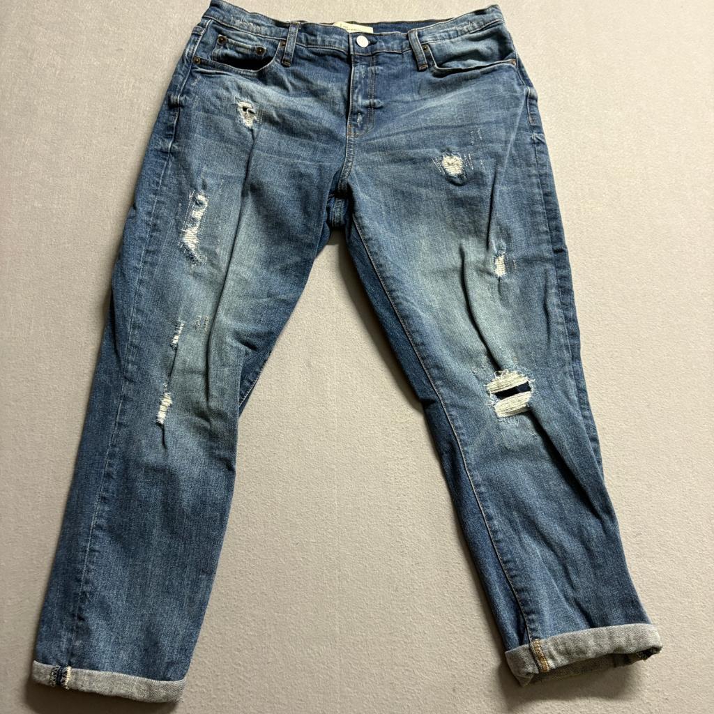 Gap 1969 Best Girlfriend Jeans Womens 10 Regular 30R Distressed Blue Denim