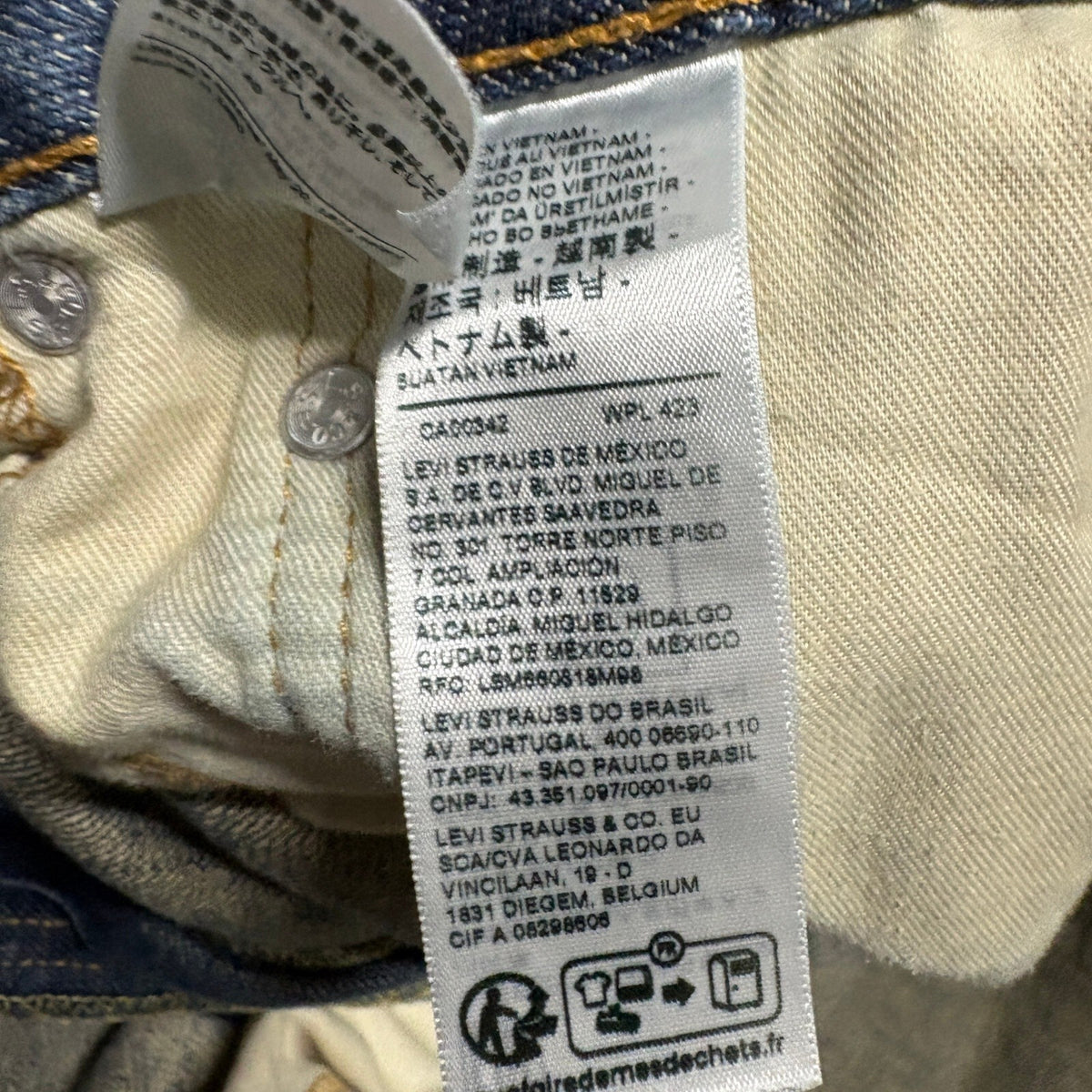Levis 559 Relaxed Straight Jeans Mens W42 L38 Medium Wash Blue Denim Pants