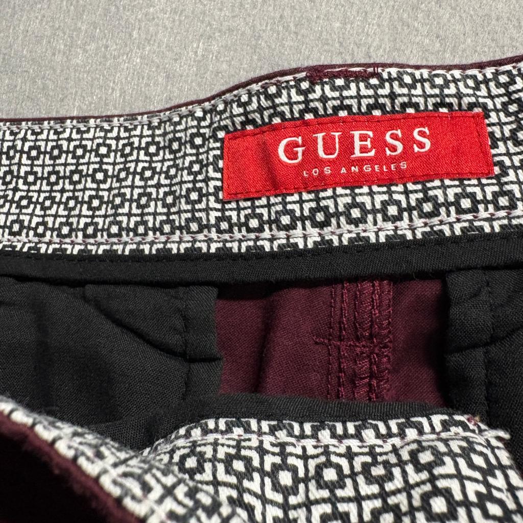 Guess Chino Pants Mens 34x32 Burgundy Red Slim Fit Flat Front Cotton Stretch