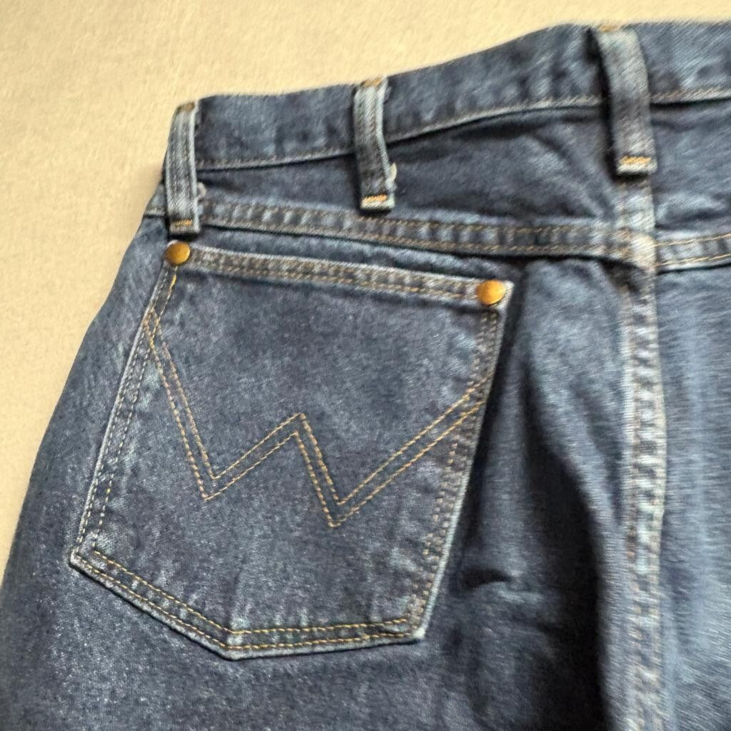 Wrangler 13MWZDO Cowboy Cut Jeans Mens 32x30 Blue Denim Straight Leg