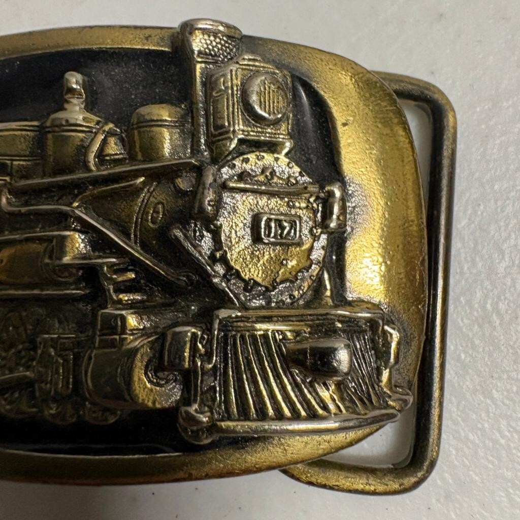 Vintage MM Limited Chicago Steam Locomotive Train Belt Buckle 1983 Brass USA