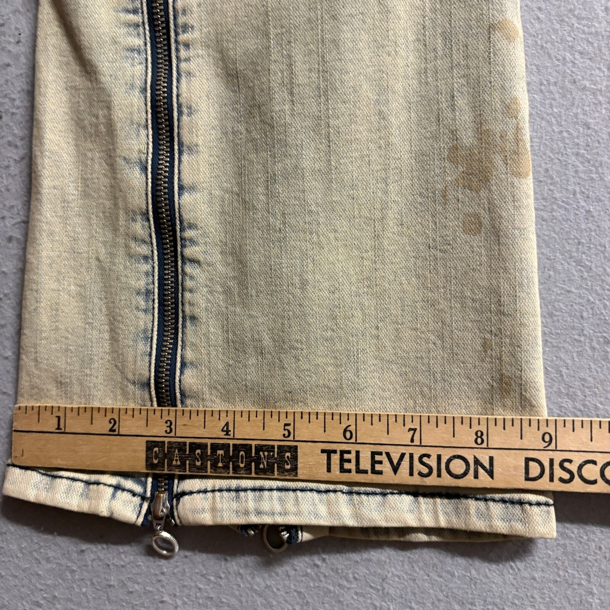 BDG Urban Outfitters Flare Jeans Womens 24 Yellow Acid Wash Zipper Accents