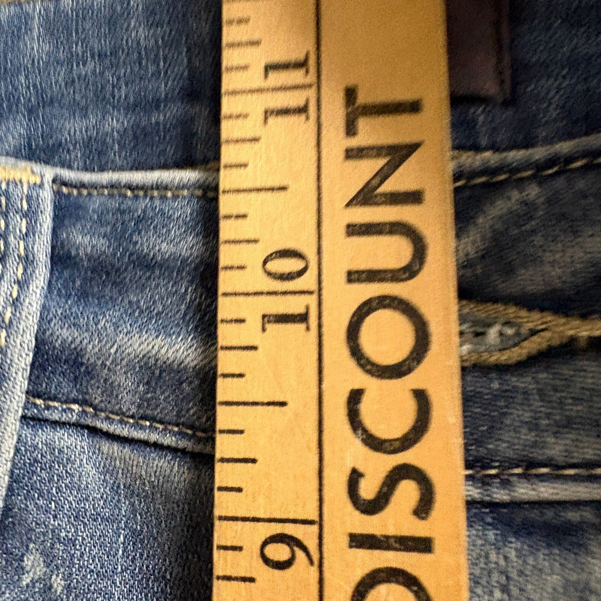 NYDJ Ami Skinny Jeans Womens Size 6 Light Wash High Rise Distressed Button Fly
