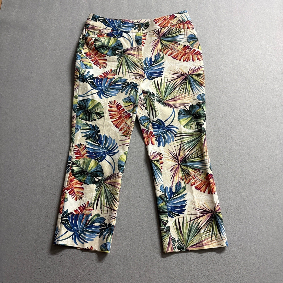 Chico's Tropical Palm Leaf Print Cropped Ankle Pants Womens Size 0.5 US