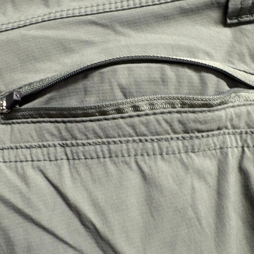 Wrangler ATG Mens 40x30 Green All Terrain Gear Nylon Stretch Hiking Pants