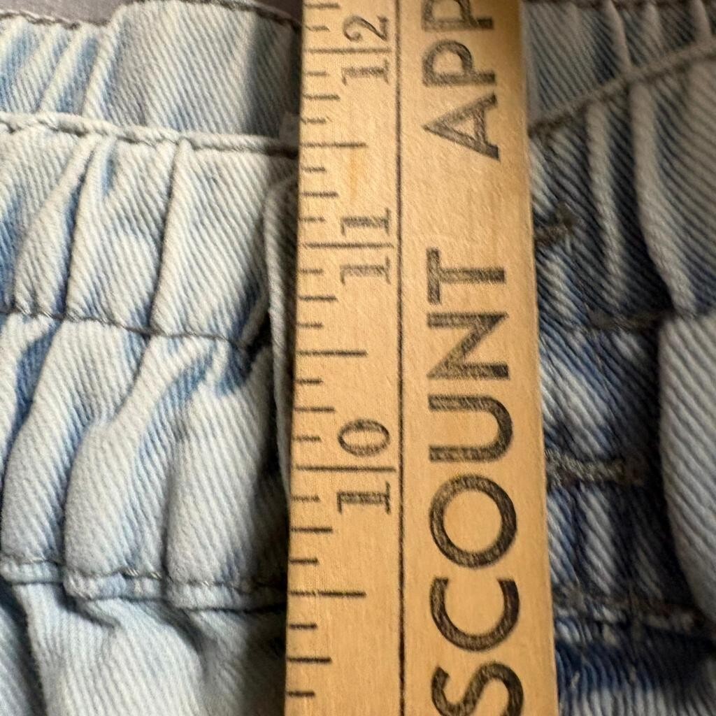Refuge Denim Mom Jeans Womens Small Light Wash Distressed Elastic Waist
