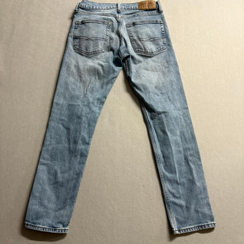Signature by Levi Strauss Co Mens Slim Fit Jeans Size 31x30 Light Wash Denim