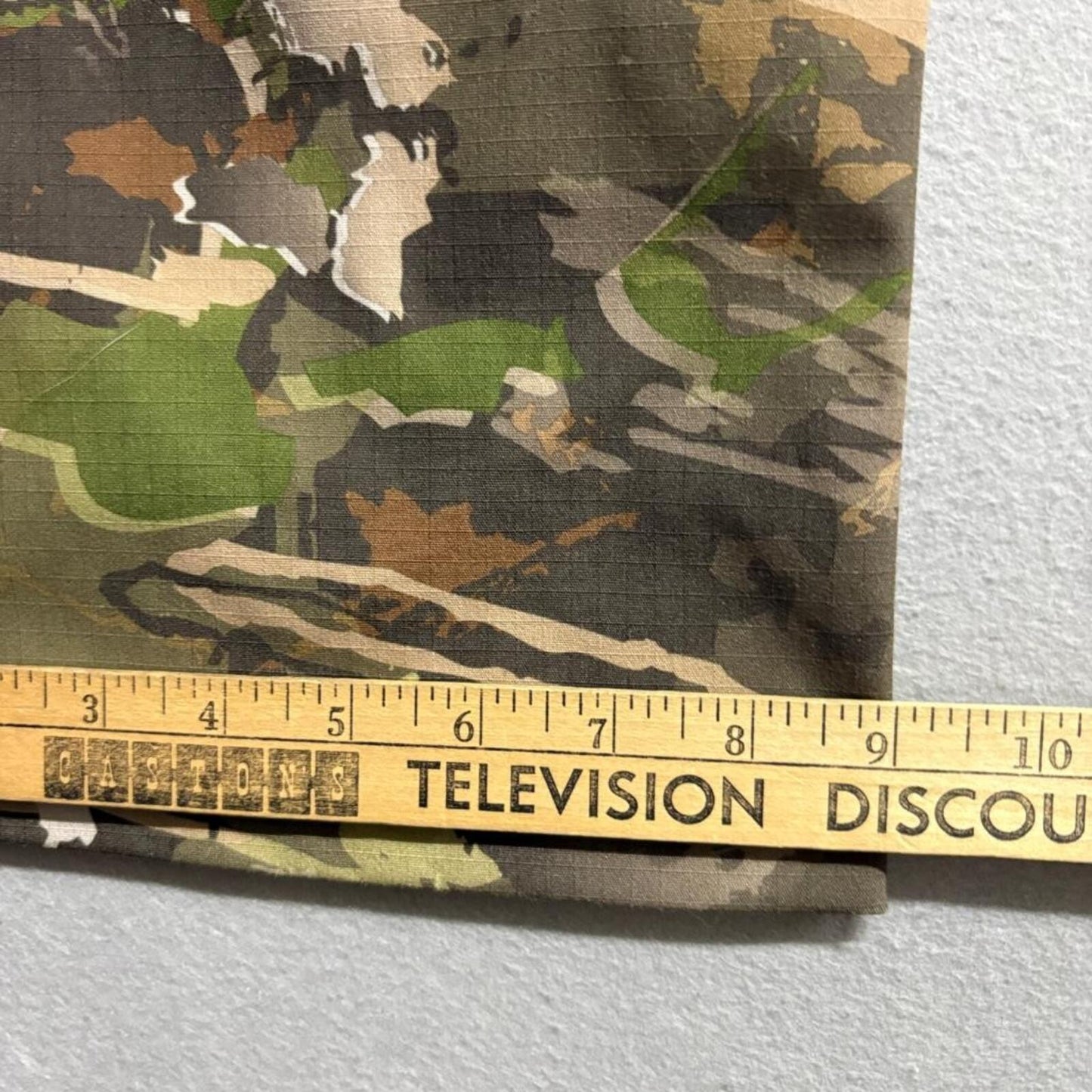 Under Armour Camo Hunting Pants Mens 34x32 Forest Camouflage Ripstop