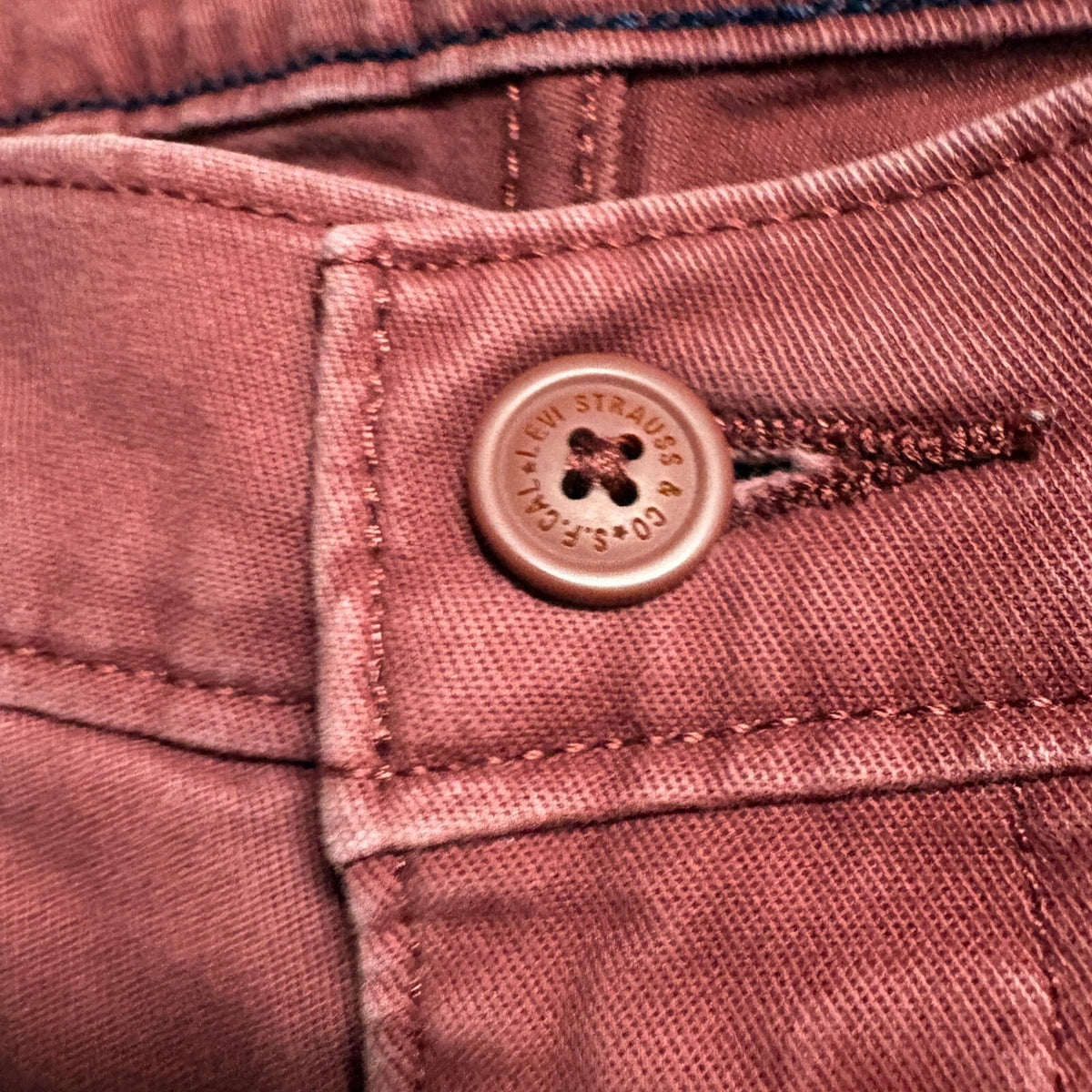 Levis XX Chino Relaxed Taper Pants Mens 32x29 Red Burgundy Cotton Stretch
