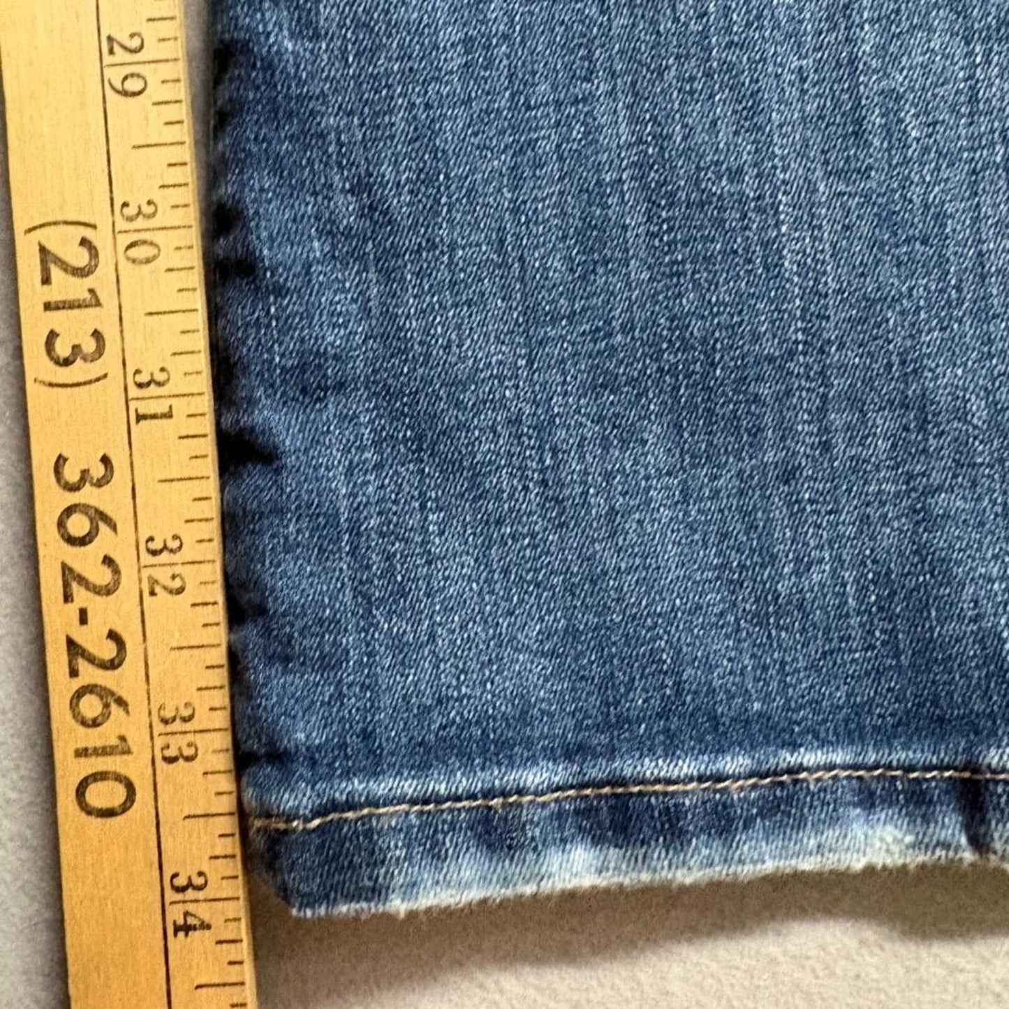 Joe's Jeans Women's Size 30 Blue Denim Bootcut Stretch Jeans Medium Wash 31x34