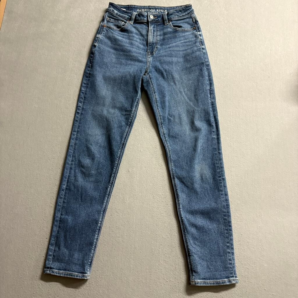 American Eagle Mom Jeans Womens Size 4 Long Blue Denim Stretch High Rise