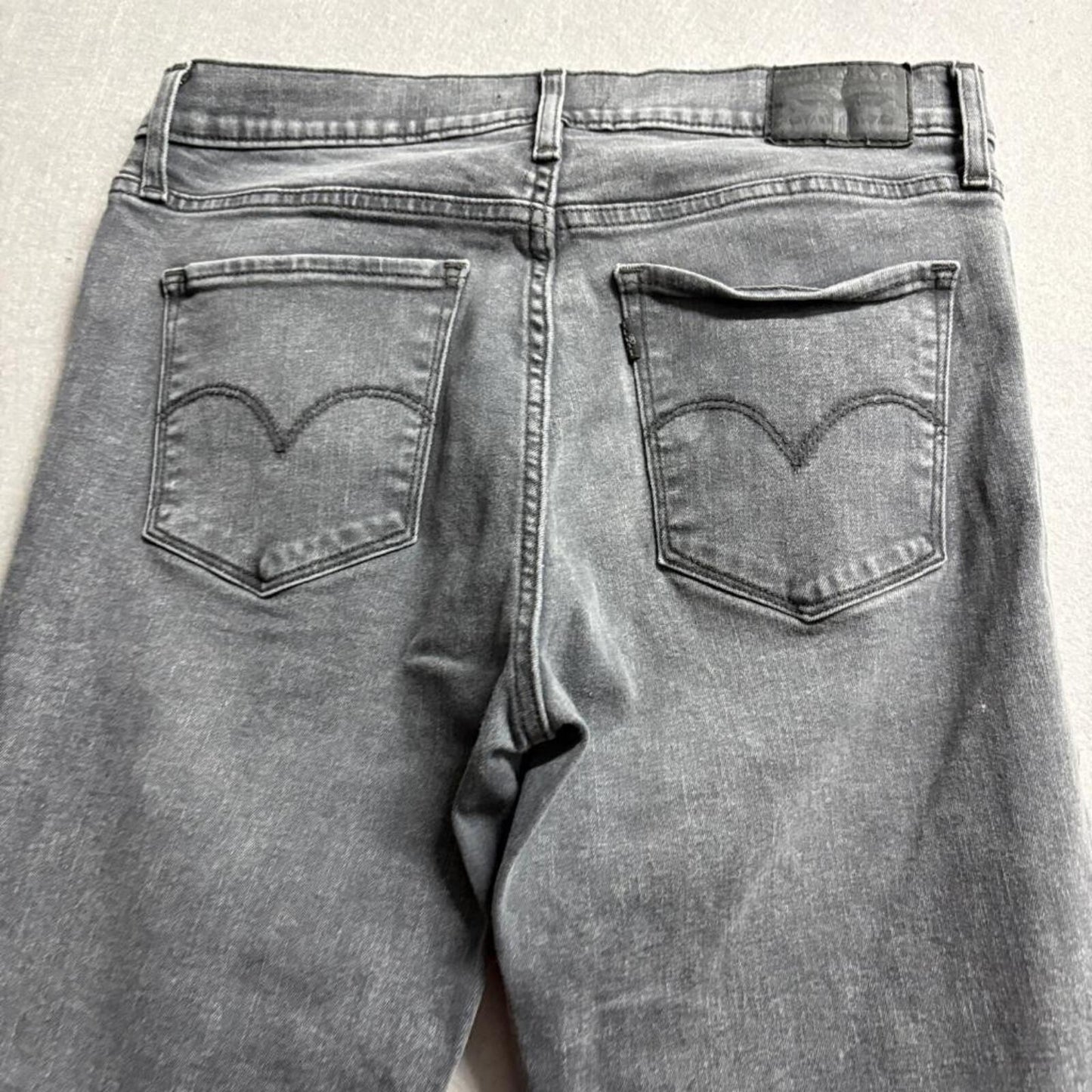 Levis 314 Shaping Straight Jeans Womens 29 Gray Denim Stretch Pants