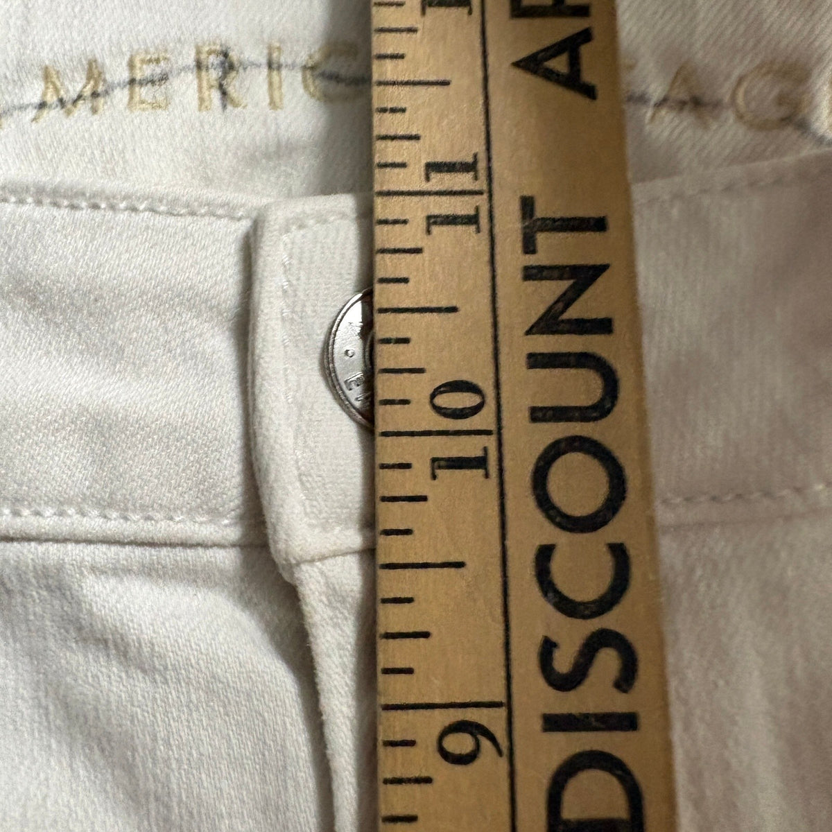 American Eagle Super Stretch Skinny Jeans Womens 12 Regular White Distressed