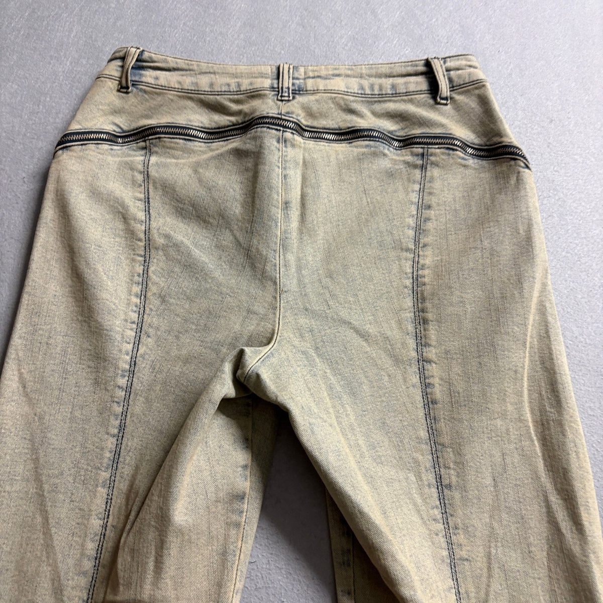 BDG Urban Outfitters Side Zipper Flared Jeans Womens Size 29 Acid Wash High Rise