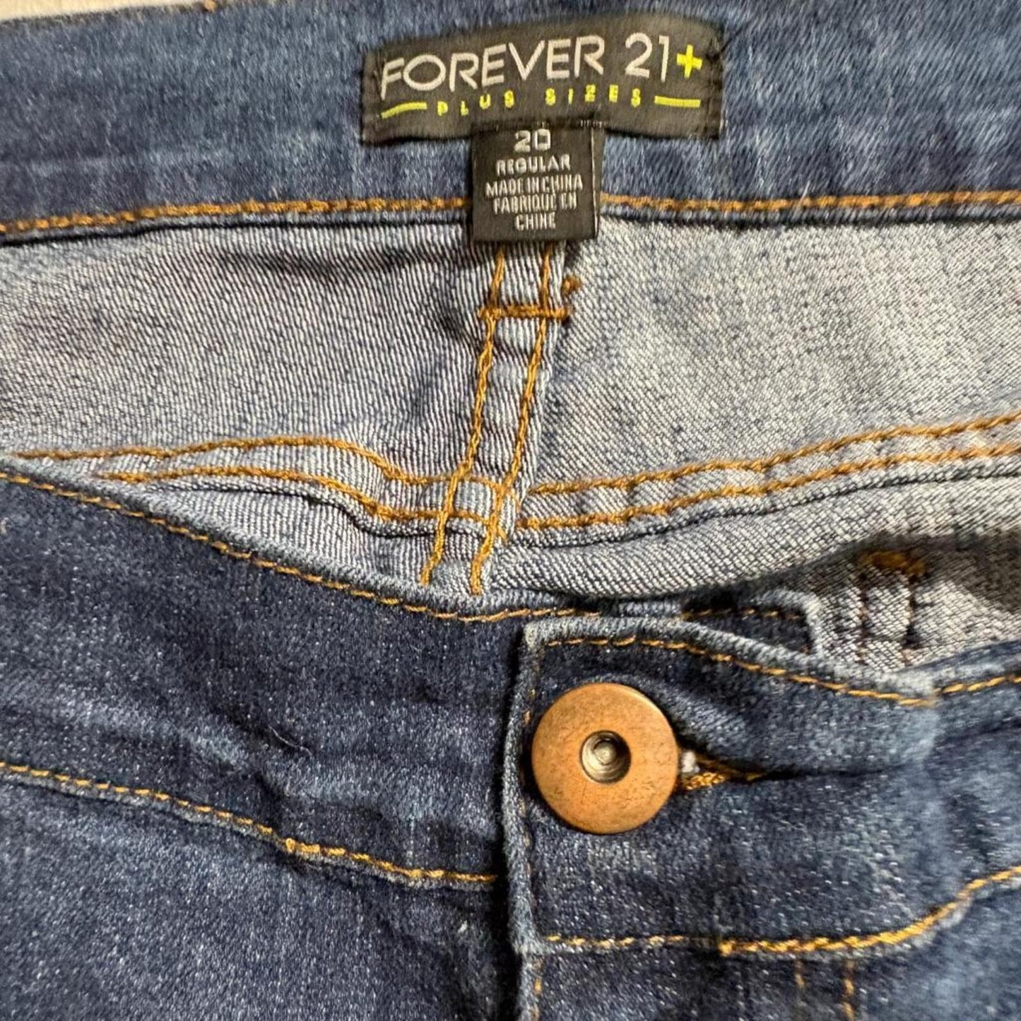 Forever 21 Plus Size 20 Regular Skinny Jeans Blue Denim Stretch Womens