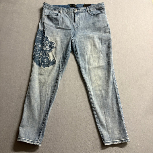 Jeans by Buffalo Womens Size 32 12 Nara Ankle Grazer Embroidered Light Wash
