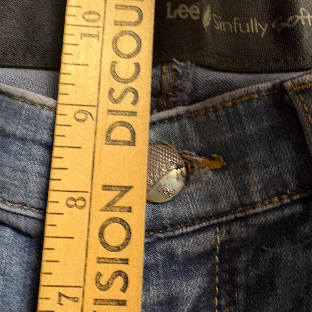 Lee Sinfully Soft Bootcut Jeans Womens Size 10 Medium Blue Stretch Denim