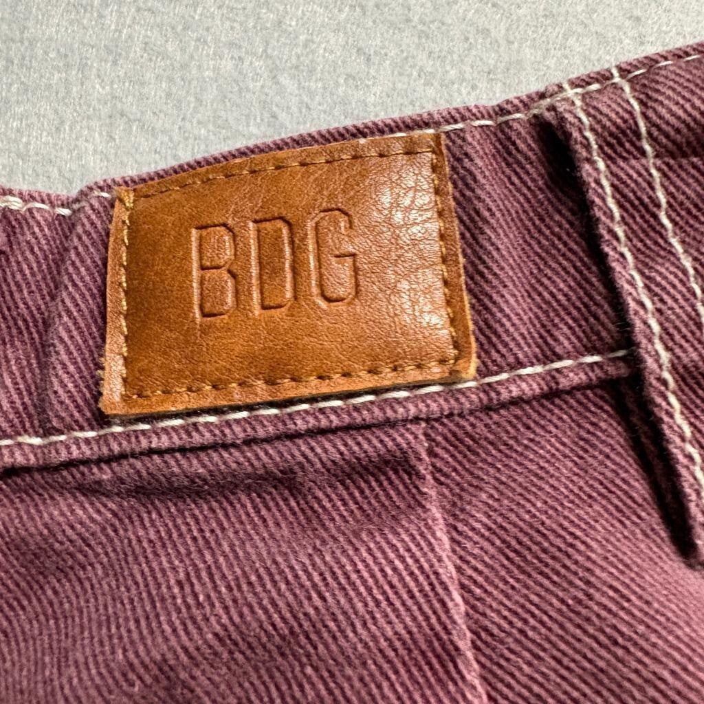 BDG Urban Outfitters Cargo Jogger Pants Womens 27 Burgundy Maroon Contrast