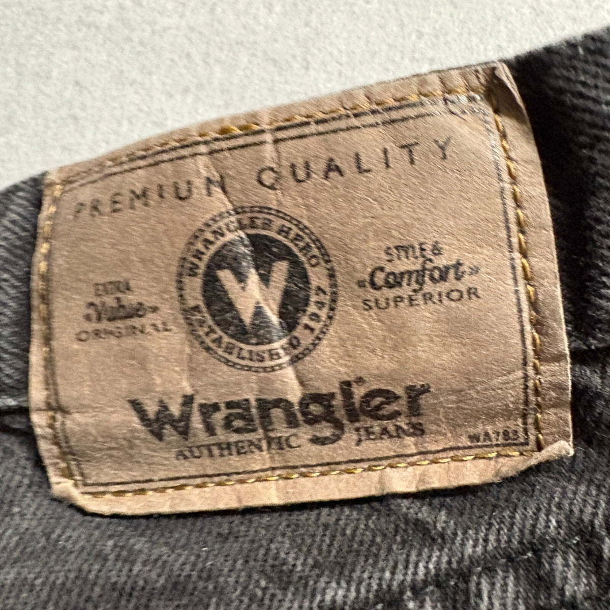 Wrangler Authentics Womens Jeans Black Denim High Rise Straight Leg Size 26x28